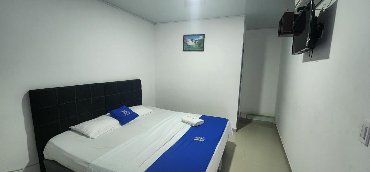 Hotel Noz Inn Вилавиченцио Екстериор снимка